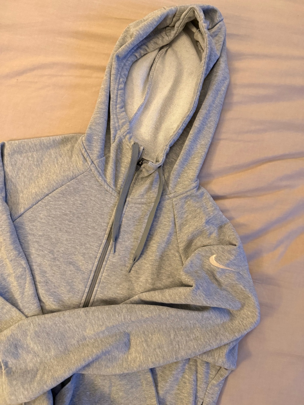 *NWOT* Nike Gray Dri-FIT Jacket - Picture 2 of 3